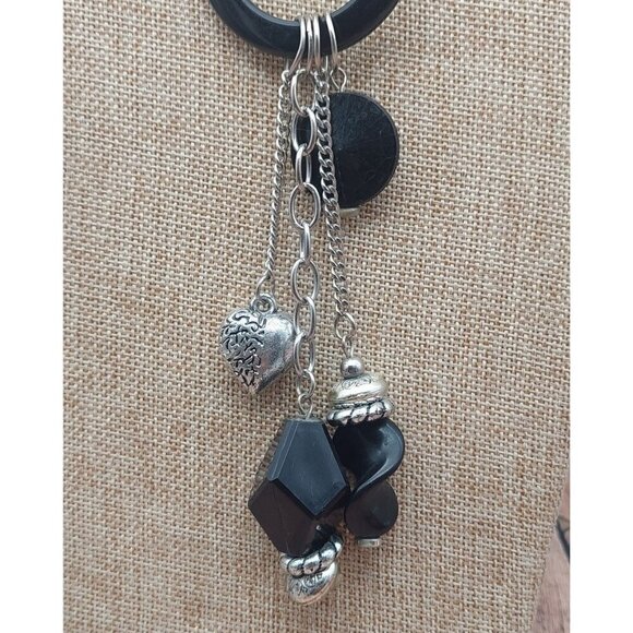 Black Silver Tone Station Statement Necklace Chain Front Toggle Tassel Pendants - Picture 5 of 11